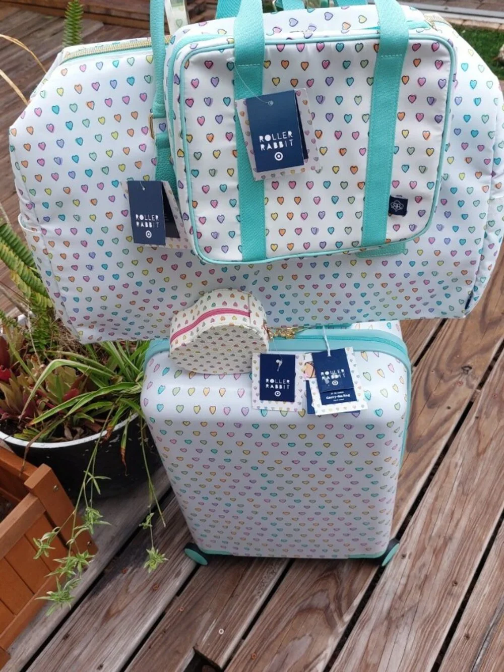 NWT Target x Roller Rabbit Disco Hearts Hardside Carryon Suitcase w/ Accessories